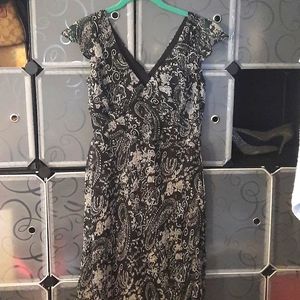 Fitted dress w/sheer
